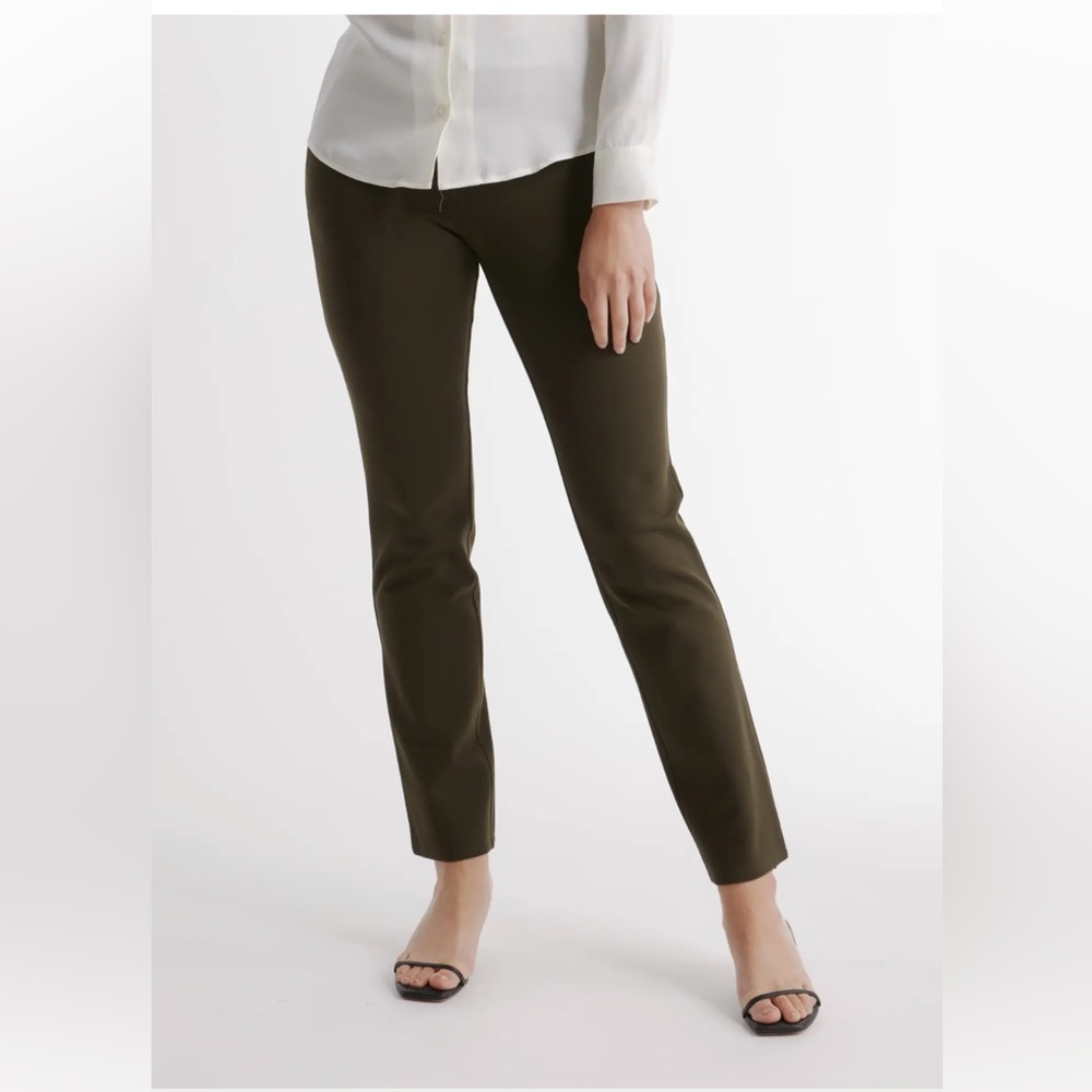 Quince size XS Straight Ponte Pant in olive